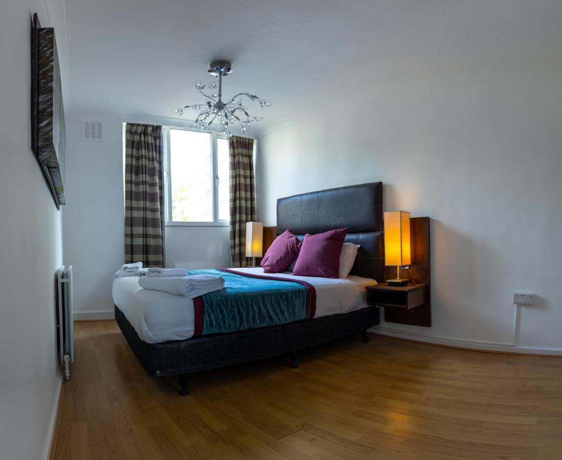 London - 4 Bed - Sleeps 8 - Garden - Pet Friendly Villa Exterior photo