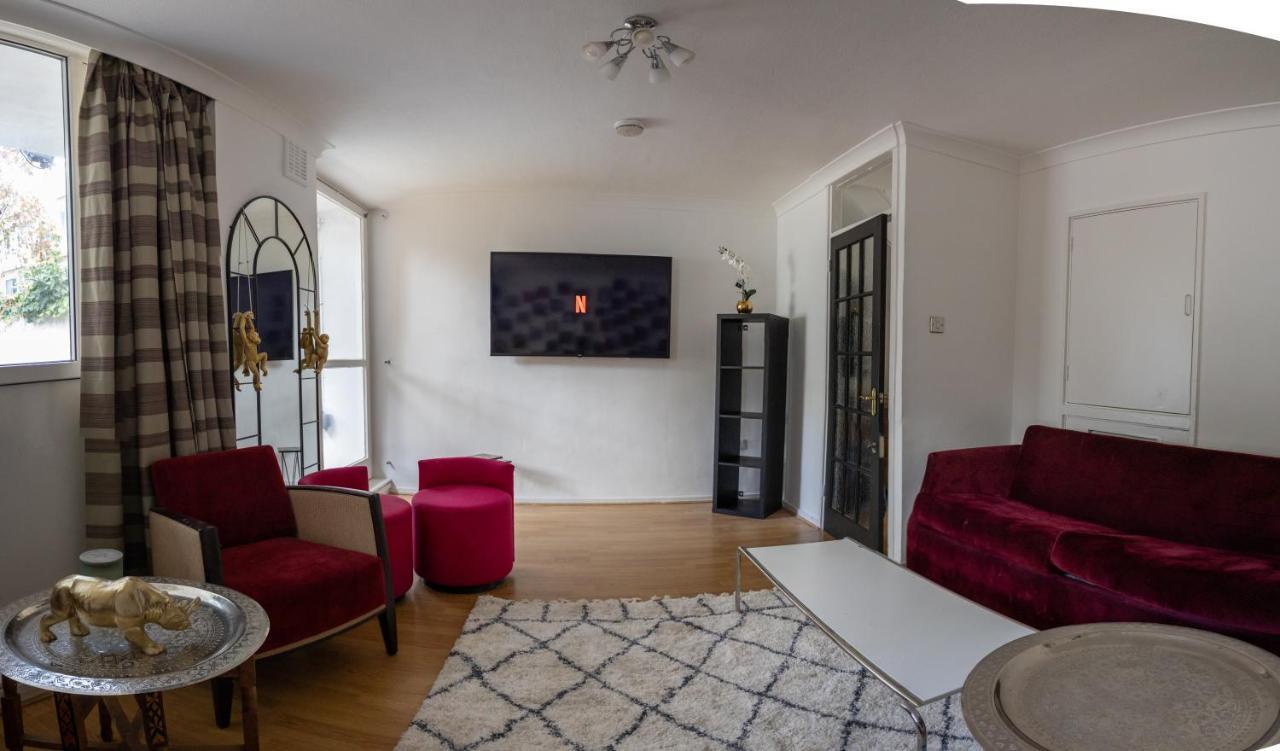 London - 4 Bed - Sleeps 8 - Garden - Pet Friendly Villa Exterior photo